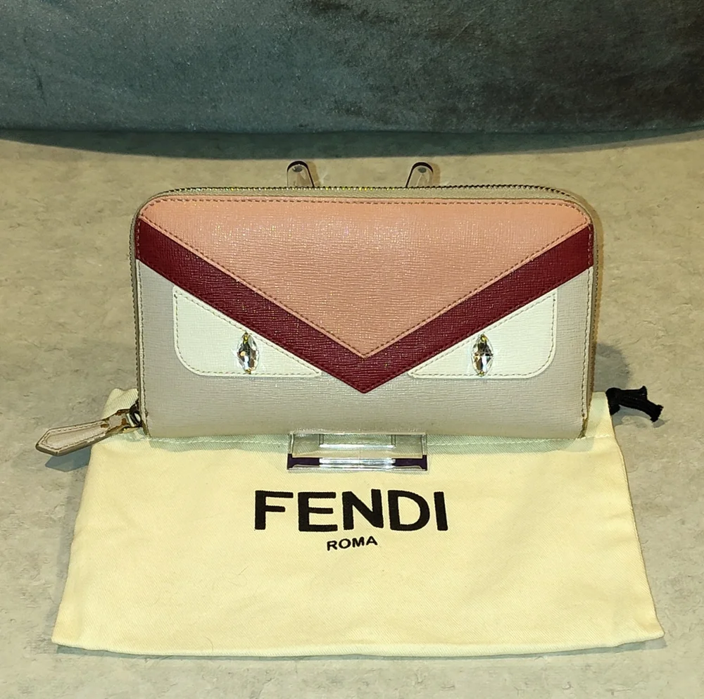 FENDI VITELLO ELITE CRYSTAL EYE  COLORBLOCK MONSTER ZIPPY LONG Wallet & DUSTBAG